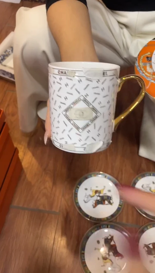 杯鸿辉家品牌瓷器，京东包邮！