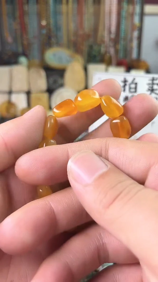 【闪购商品】琥珀裸石未镶嵌（一物一件）7719