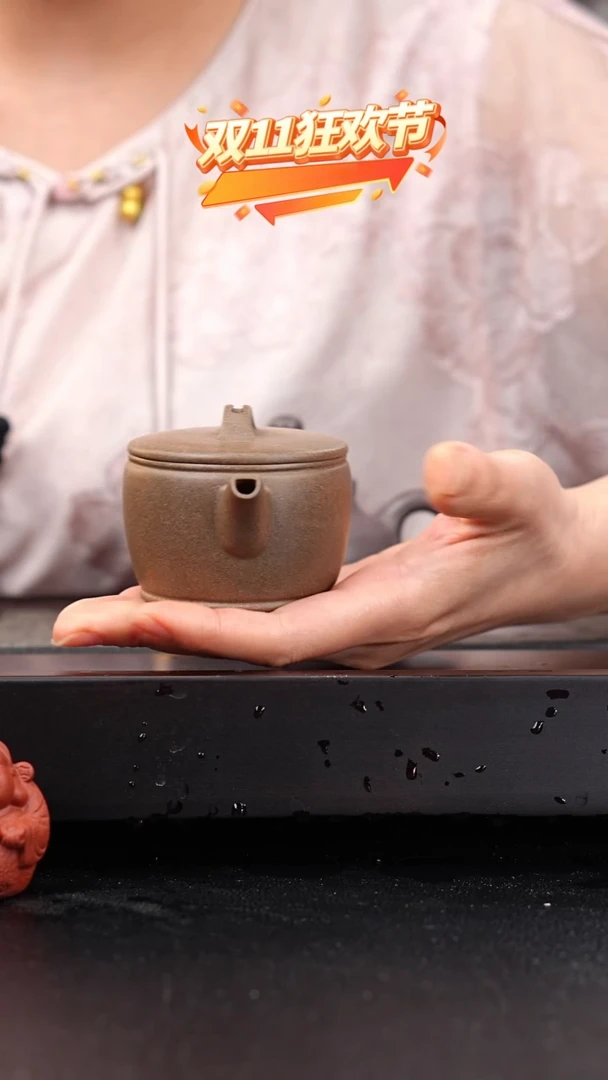 茶壶紫砂蟹壳青汉瓦120cc吴国仙