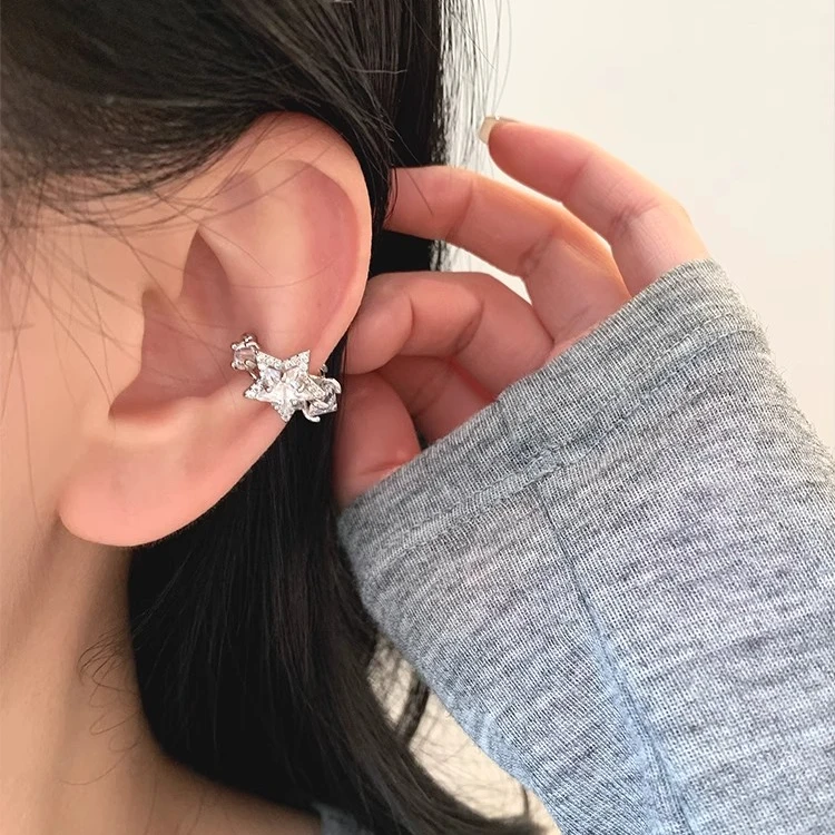 钛钢耳饰 星星耳夹独特气质耳骨夹耳环轻奢高级感新款无耳洞耳钉