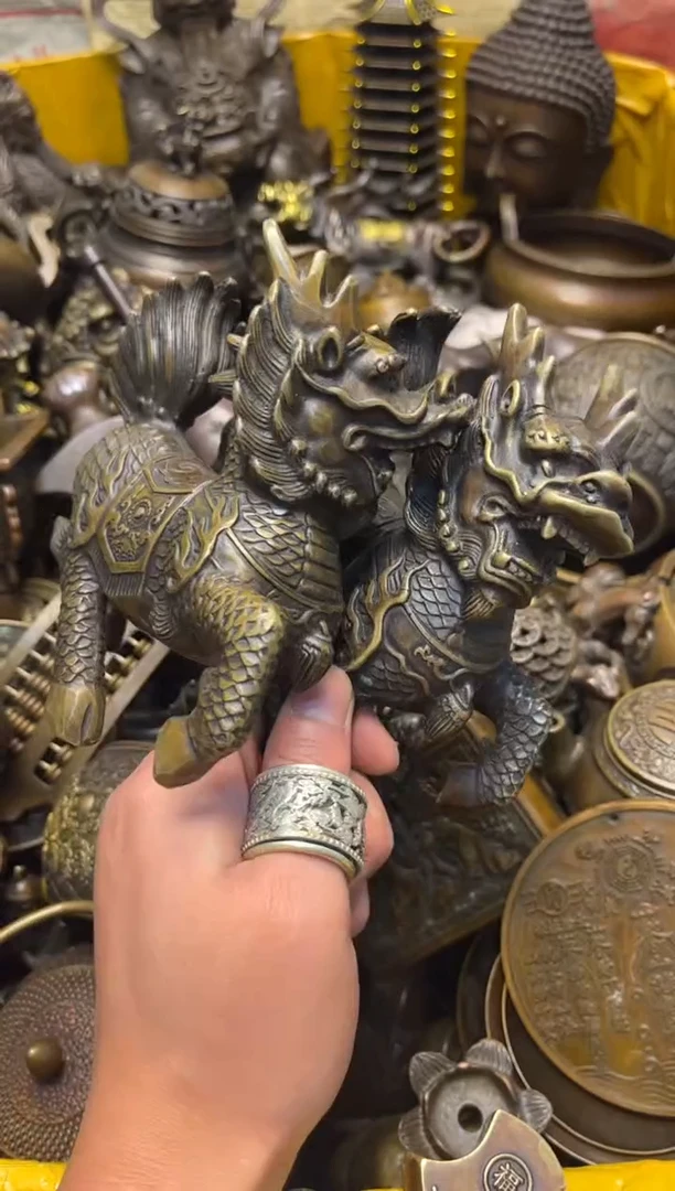 精美铜器，点击下单