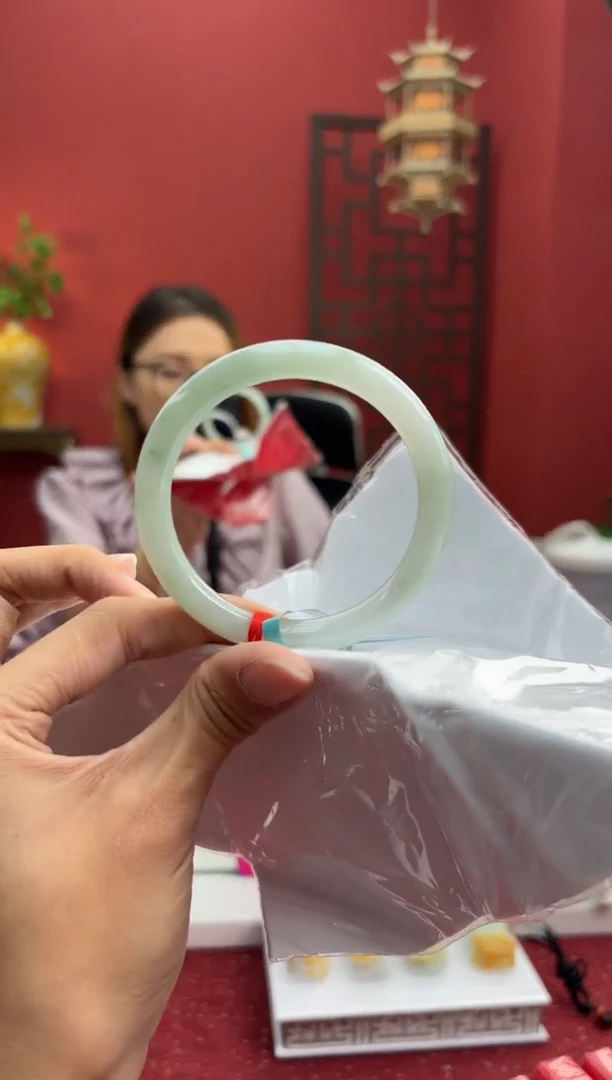未镶嵌手镯翡翠翡翠手镯4