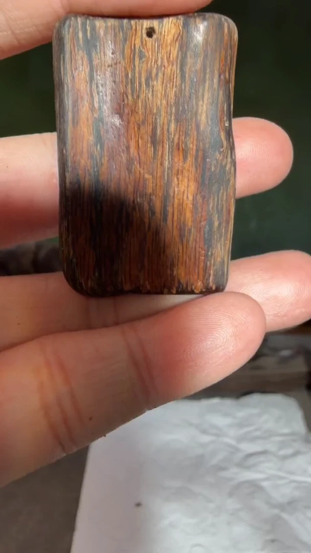 沉香吊坠多样性发一