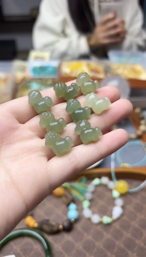 未镶嵌和田玉挂件和田玉小马ZD多样性发其一