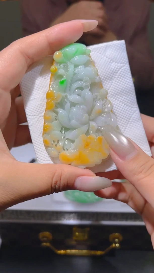 未镶嵌定制翡翠21/1230/L/花