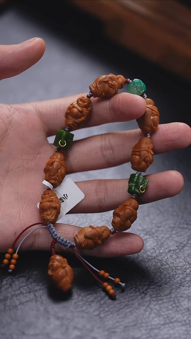 【闪购商品】橄榄核吊坠更厉害