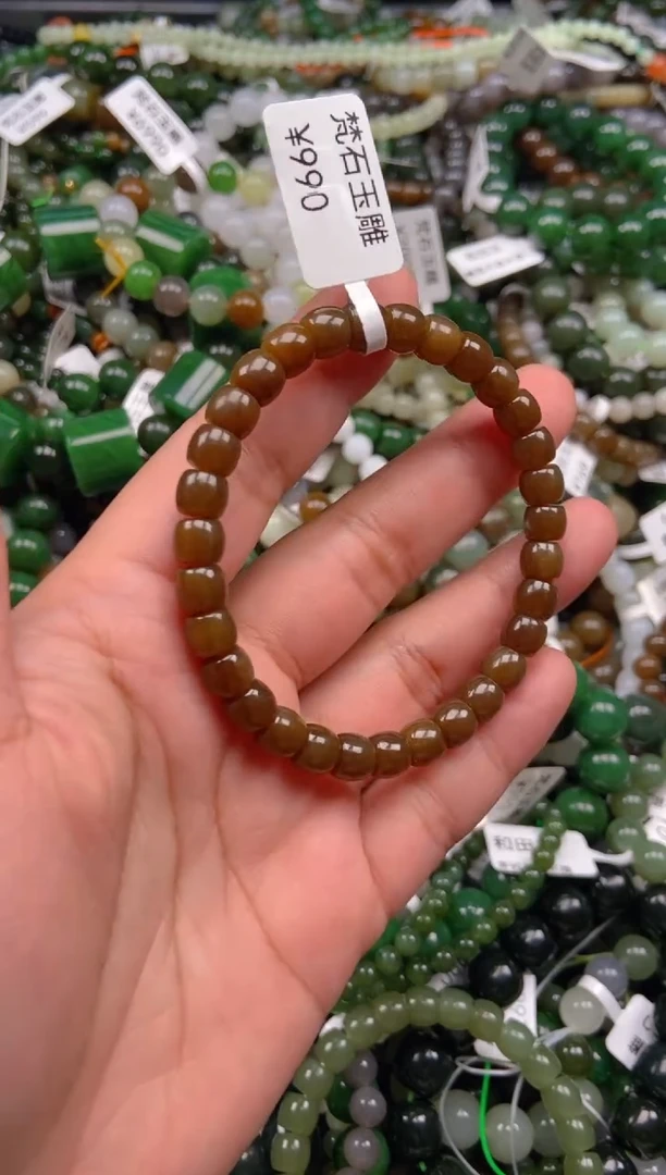 和田玉未镶嵌挂件1