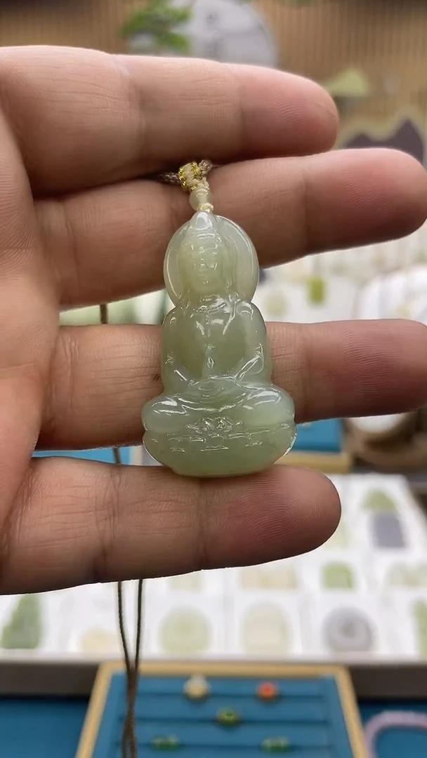 吊坠(不含链)未镶嵌和田玉约卡43mm观音