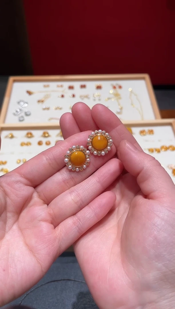琥珀银S925镀金镶嵌耳饰花花耳钉