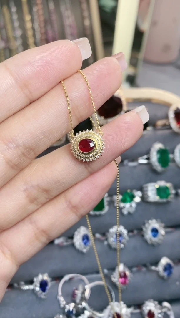 项链18K金镶嵌红宝石·