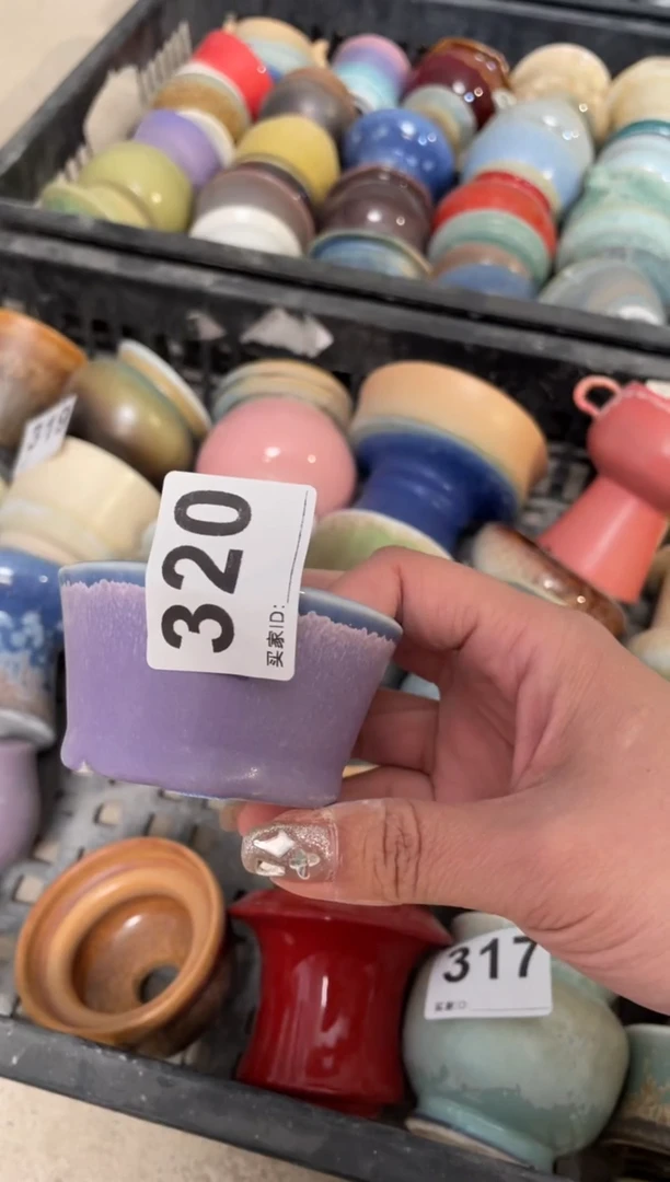 【闪购商品】摆件320微瑕知木小芳花盆