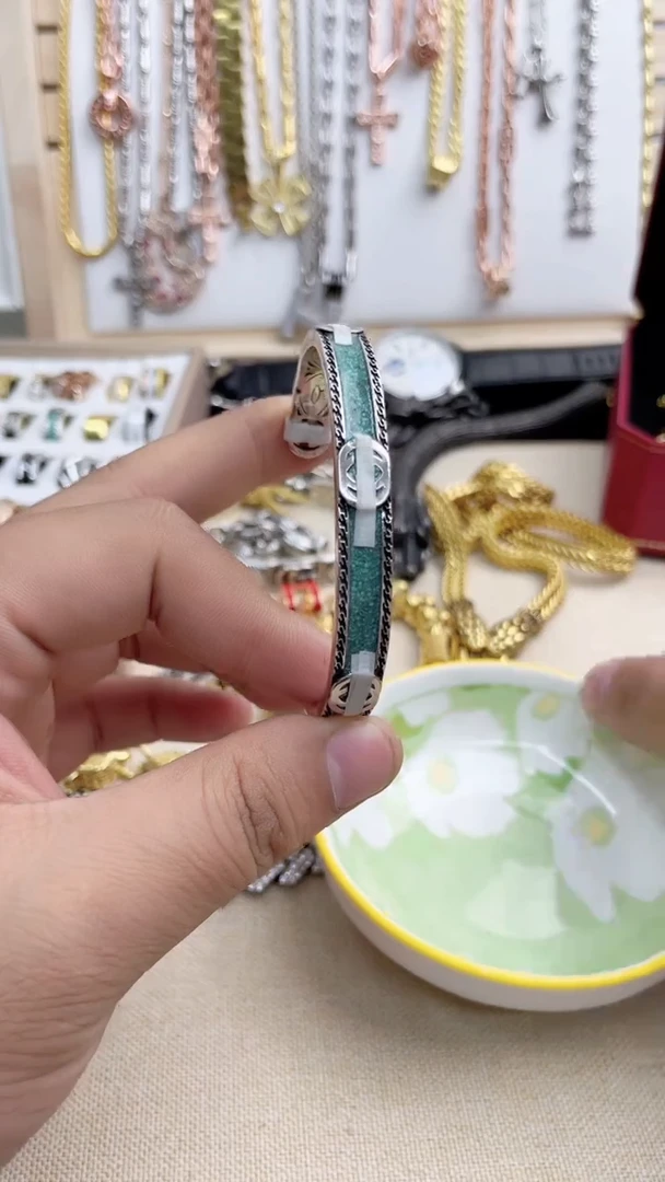 瓷片AAAAAAAAAAAAAAAA