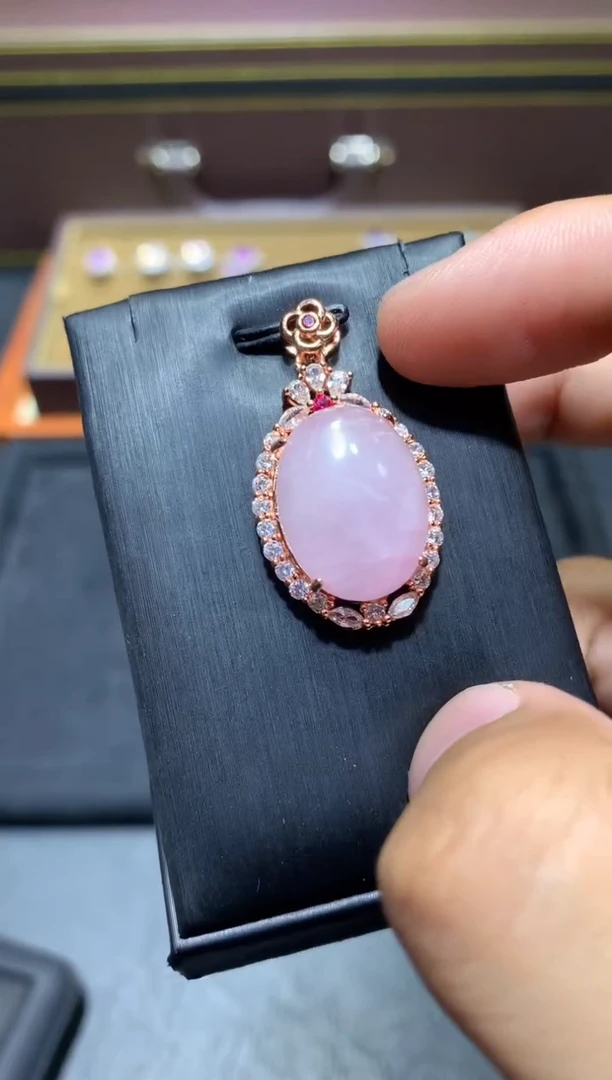 未镶嵌锂辉石吊坠G83【多样性发其一】