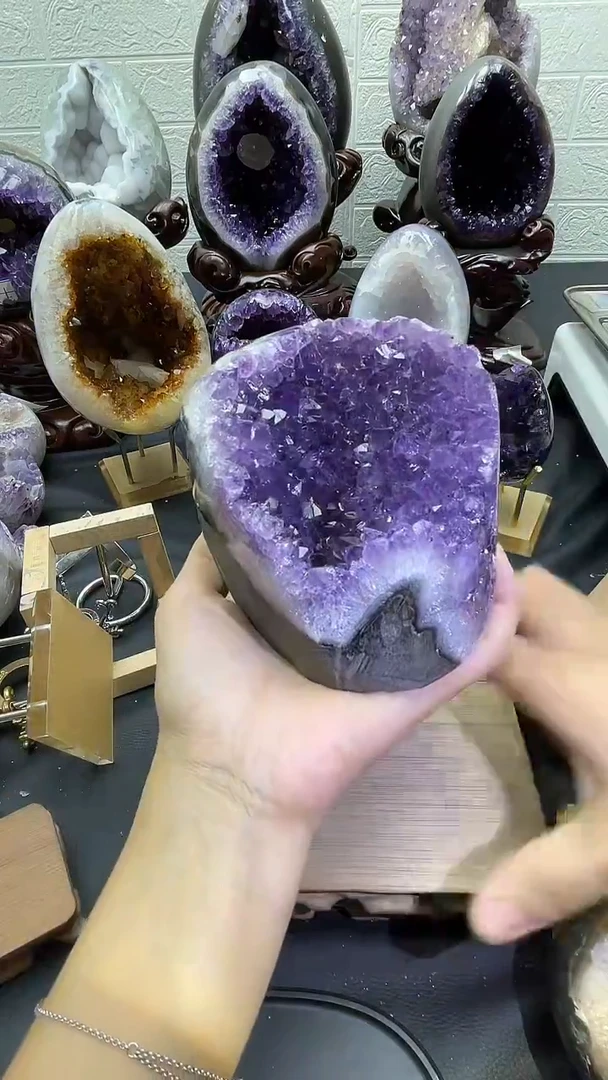 未镶嵌大型摆件（非配饰）紫晶165号摆件