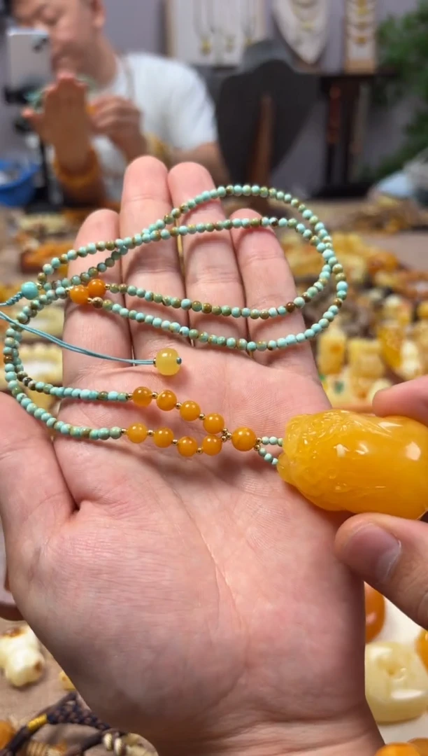 【闪购商品】琥珀裸石未镶嵌套链