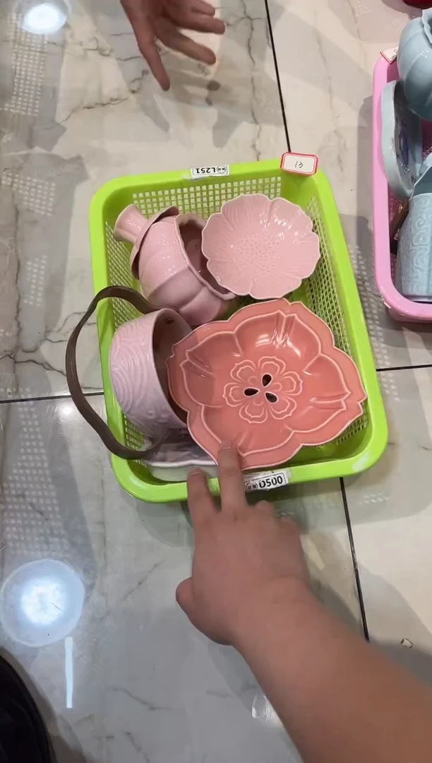 微瑕商品，介意勿拍 套组