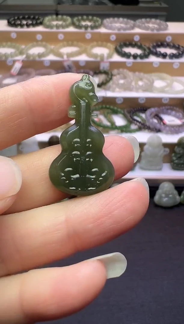 颈饰未镶嵌和田玉35号链接多样性发一微瑕