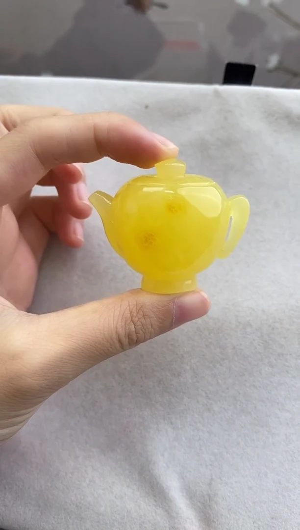 裸石琥珀未镶嵌10922194-摆件