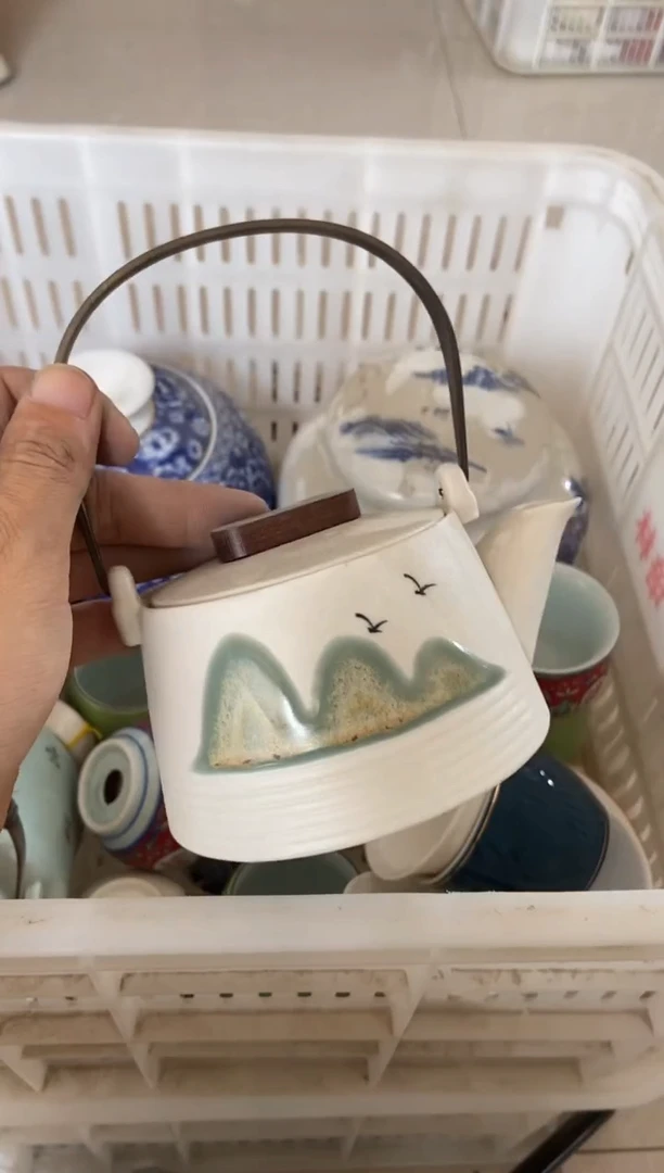 无运费险有瑕疵的摄影的产品有使用过的痕迹有点脏介意勿拍