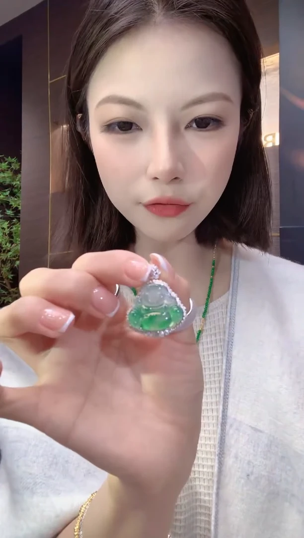 吊坠(不含链)18K金镶嵌翡翠A46