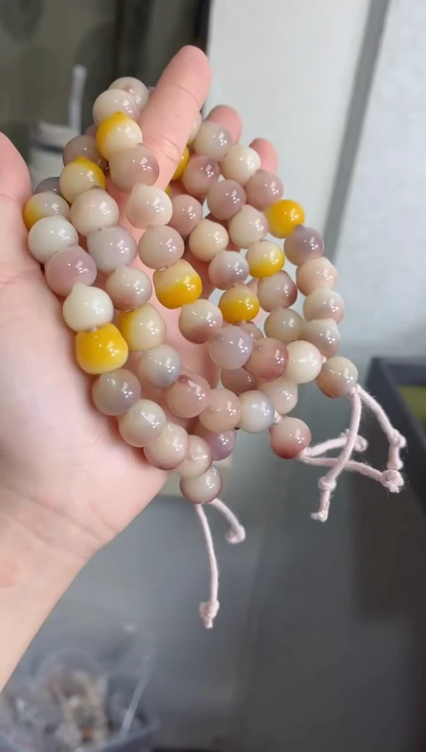 菩提根/象牙果手串紫美人玉化猫猫头13手持