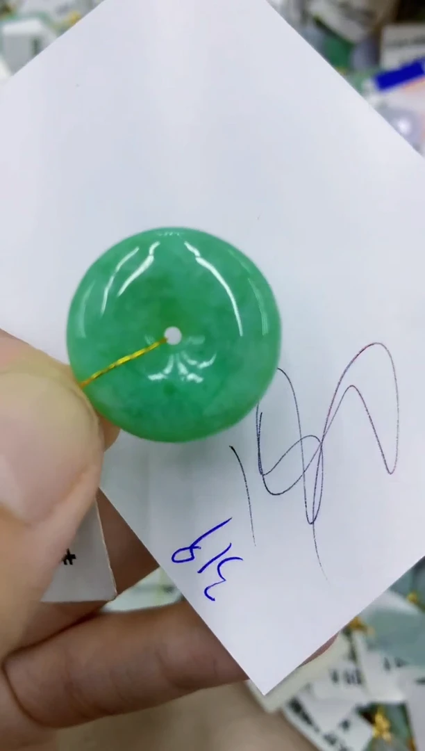颈饰未镶嵌翡翠11111111111