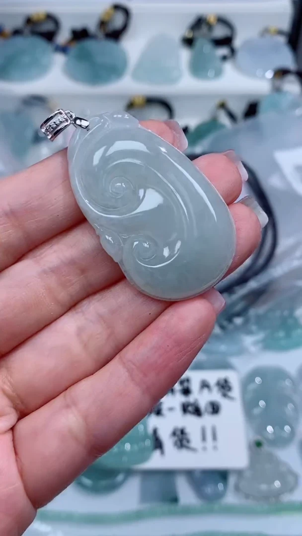 翡翠银S925镶嵌颈饰吊坠