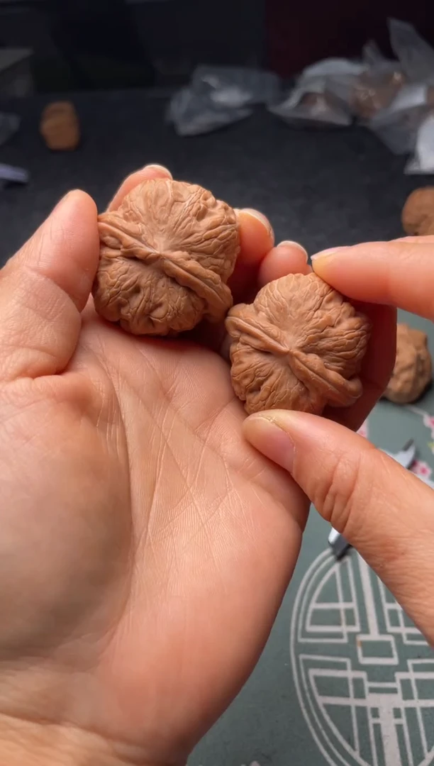 把件文玩核桃w138 元宝 40尺