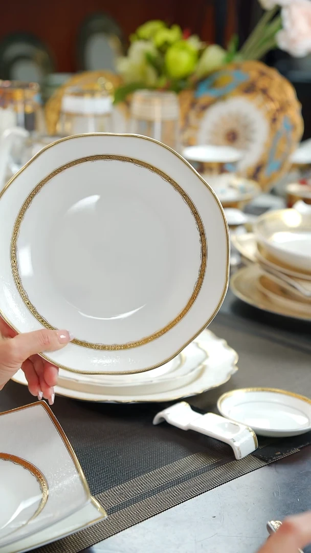 瓷片8英寸菜盘雅致