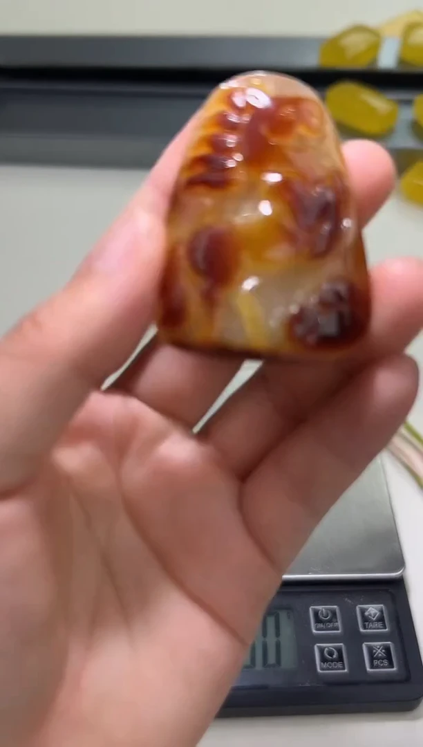 裸石琥珀未镶嵌琥珀蜜蜡吊坠