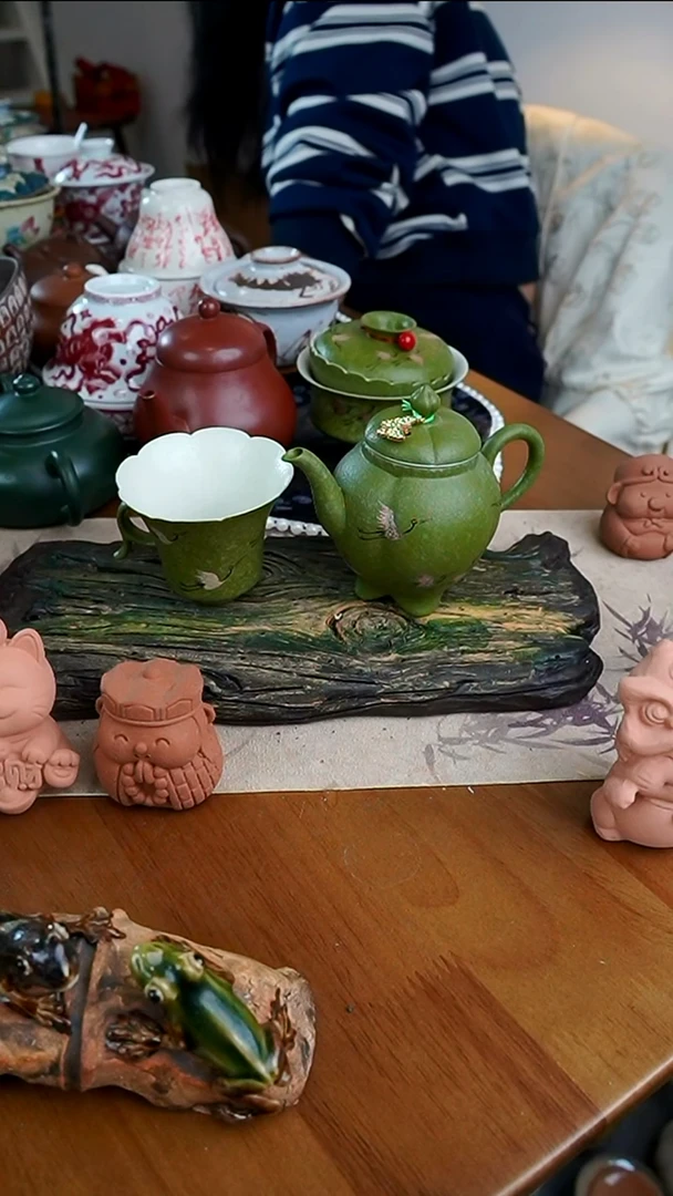 【茶瓷物语】新品福利绿色茶壶