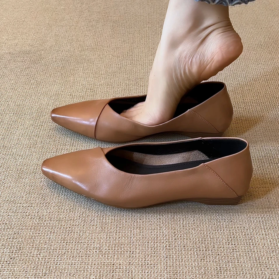 RubyL/2cm法式极简优雅通勤舒适百搭尖头浅口一脚蹬坡跟单鞋女款