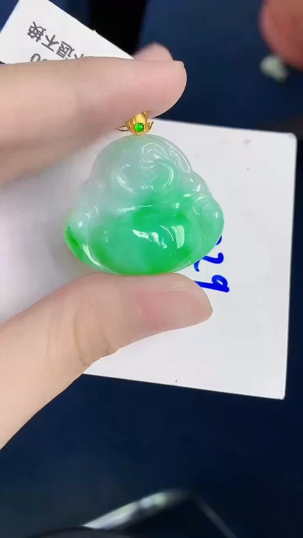 颈饰18K金镶嵌翡翠天然翡翠缅甸A货
