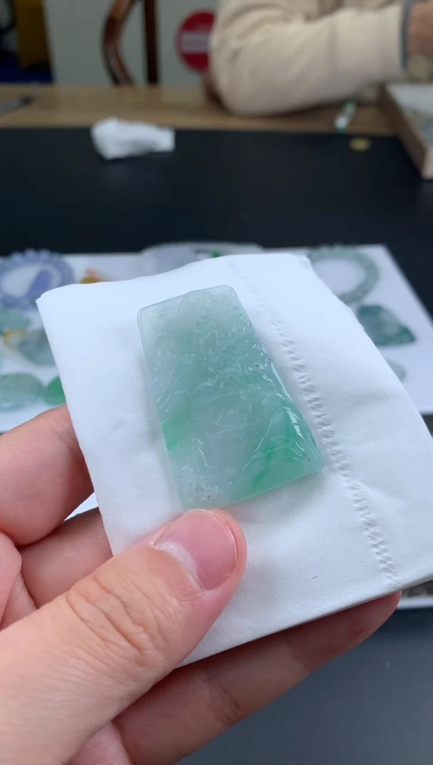 【闪购商品】定制翡翠未镶嵌翡翠