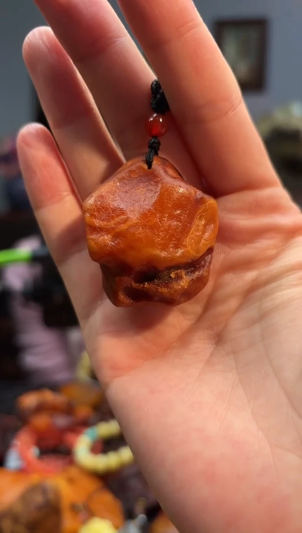 琥珀颈饰未镶嵌吊坠