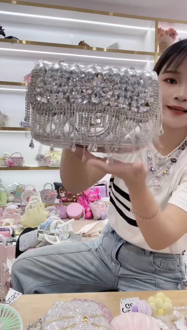 PVC你***?格格家定制女包5