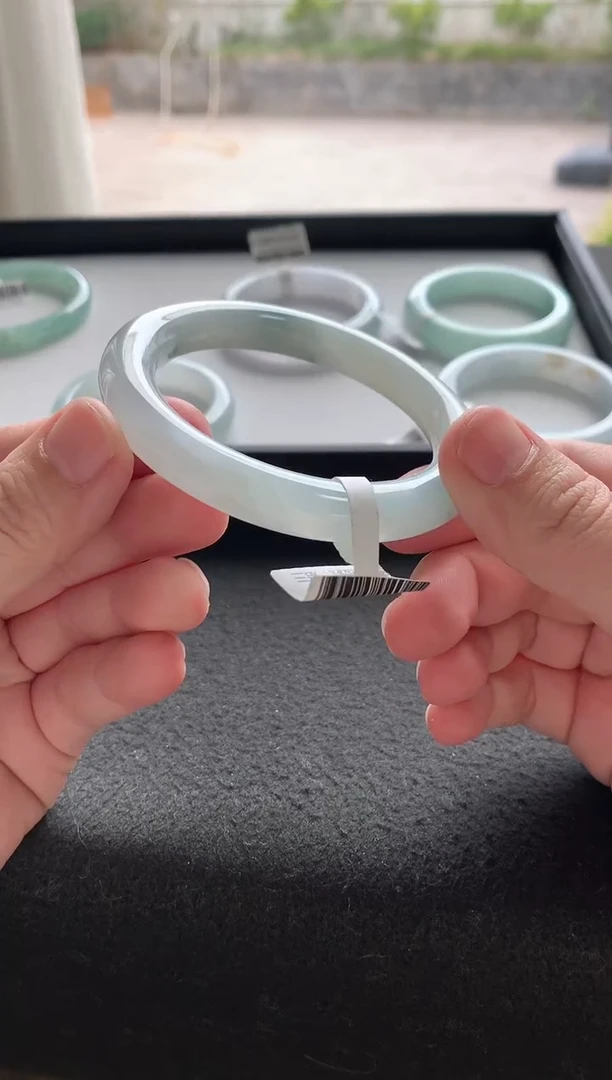 未镶嵌手镯翡翠56.2圆条Y3312买断