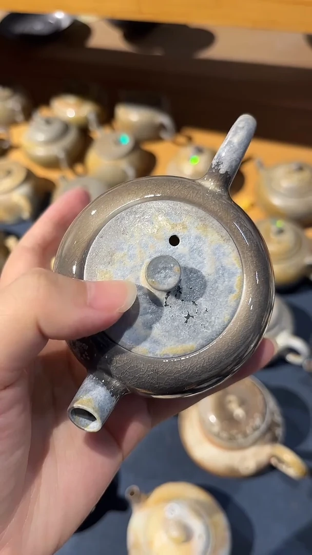壶1号110-120ML盖和壶身泥料不同