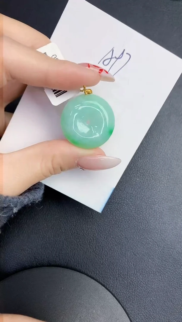 【闪购商品】翡翠颈饰18K金镶嵌0000000000