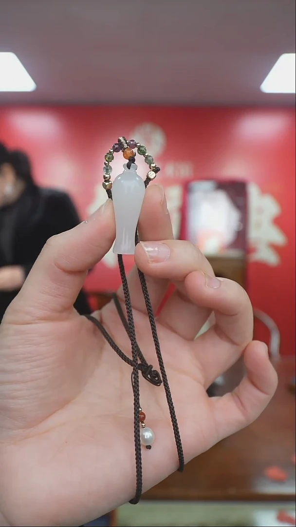 未镶嵌和田玉挂件114-平平安安