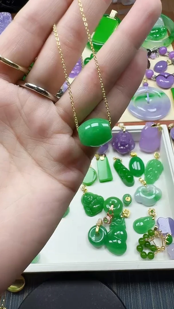 吊坠(赠链)未镶嵌翡翠路路通裸