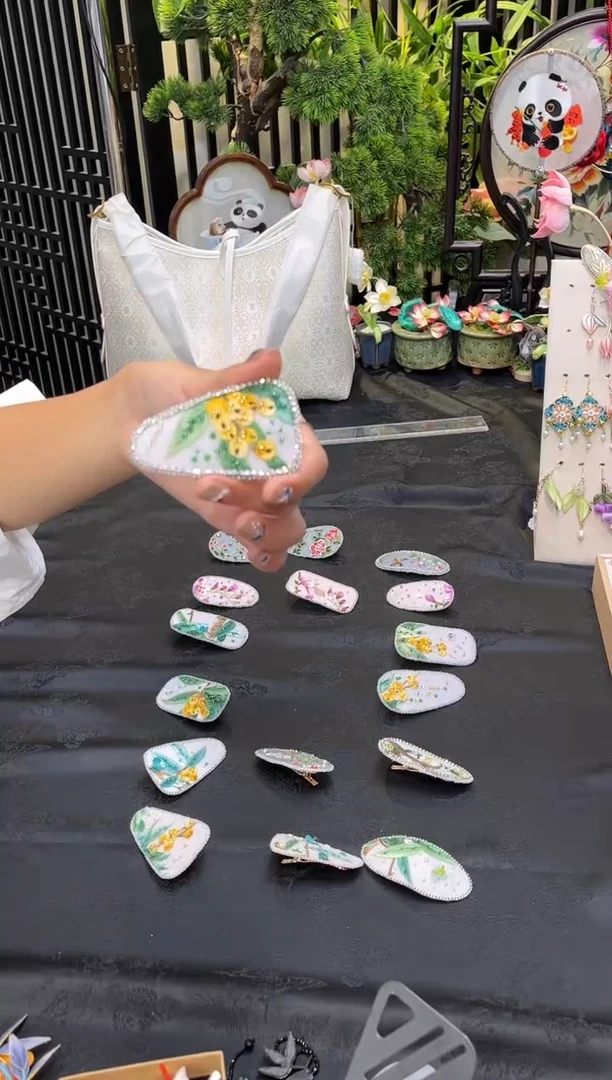 织绣用****0非遗苏绣饰品