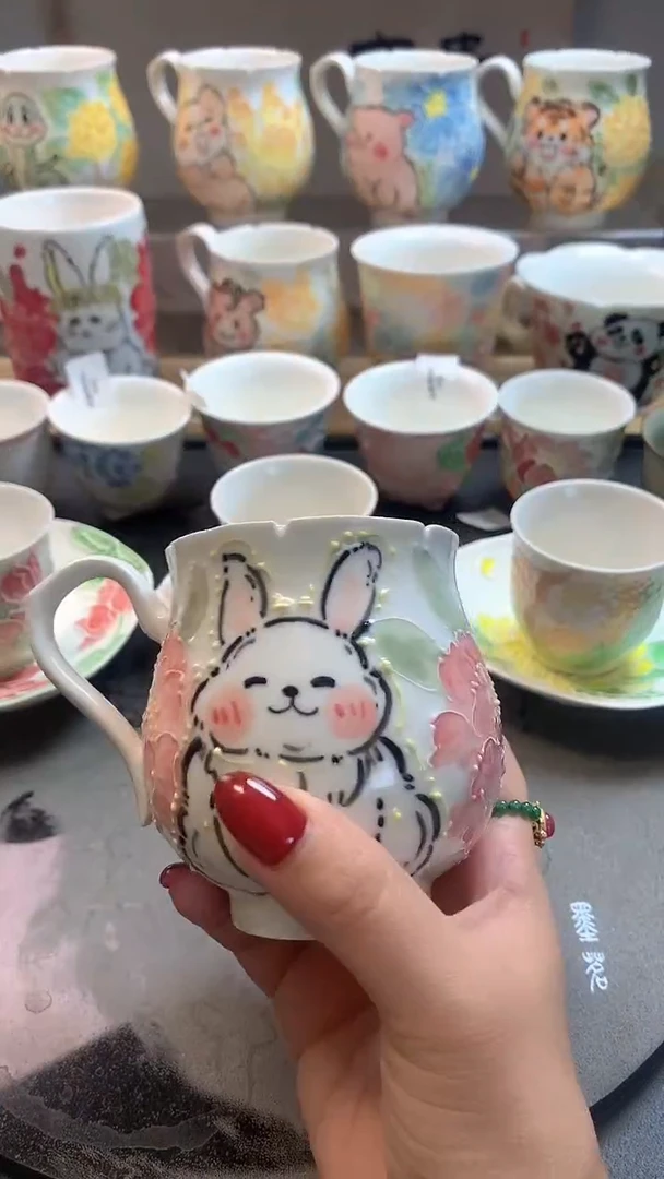 一味*手绘*好运兔