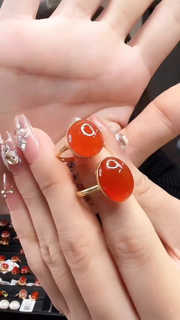 【闪购商品】南红玛瑙戒指18K金镶嵌/多样性发其一