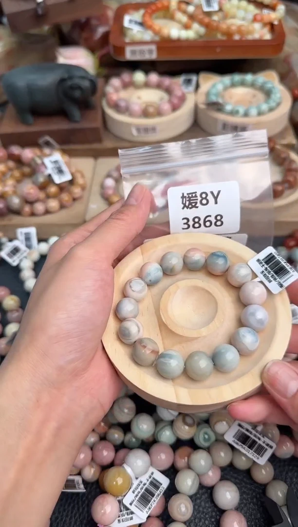 石英质玉手链未镶嵌8Y3868