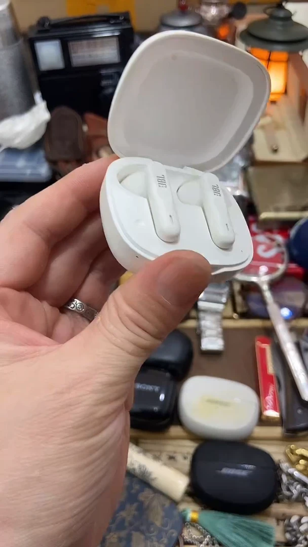 瓷片闪购商品 如图所示