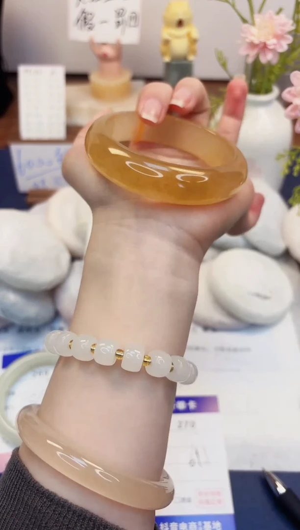 【闪购商品】石英质玉手镯未镶嵌270-财气镯-圈口61