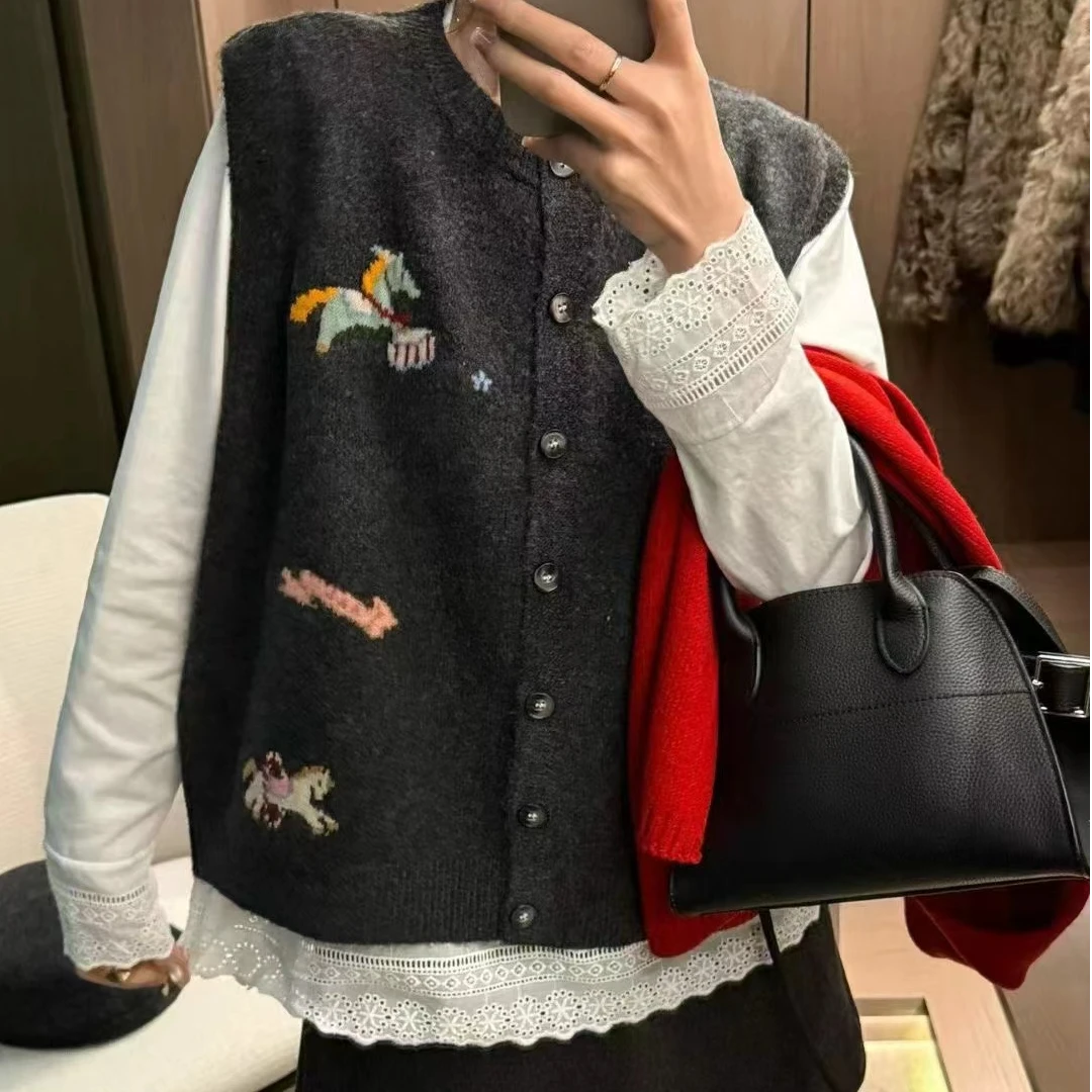 【娜姐家】冬季韩系休闲提花刺绣开衫单件马甲