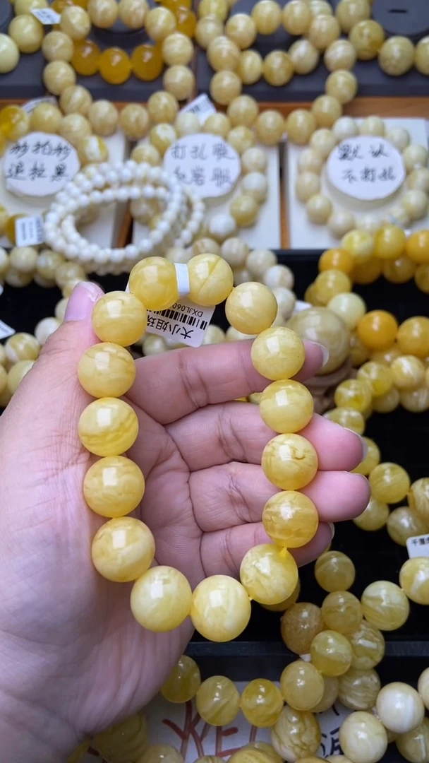 裸石琥珀未镶嵌 星筠珠宝优选84