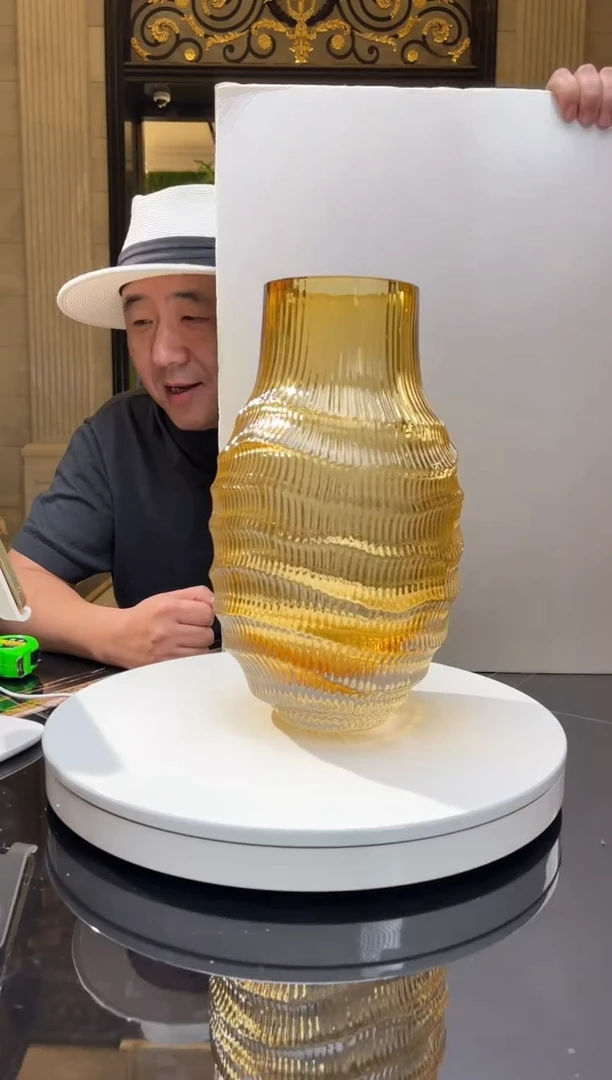 【闪购商品】摆件AJ1010102金色琉璃花器